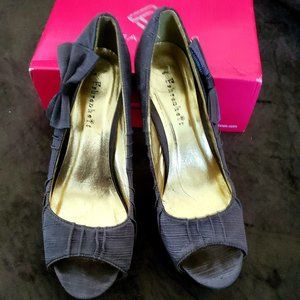 SATIN Peep Toe heel